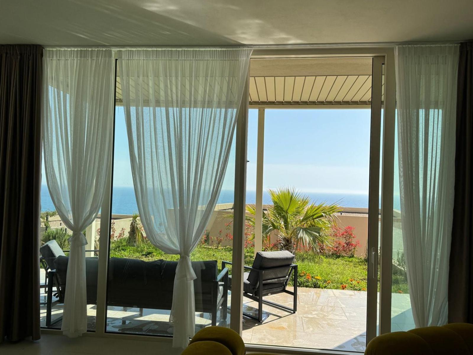 Villa Sea La Vie *